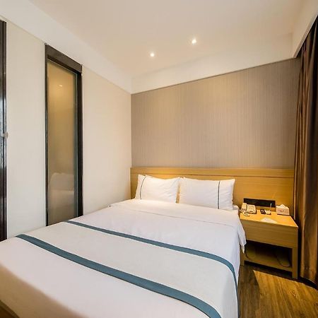 City Comfort Inn Kecun Railway Station Pazhou Canton Esterno foto